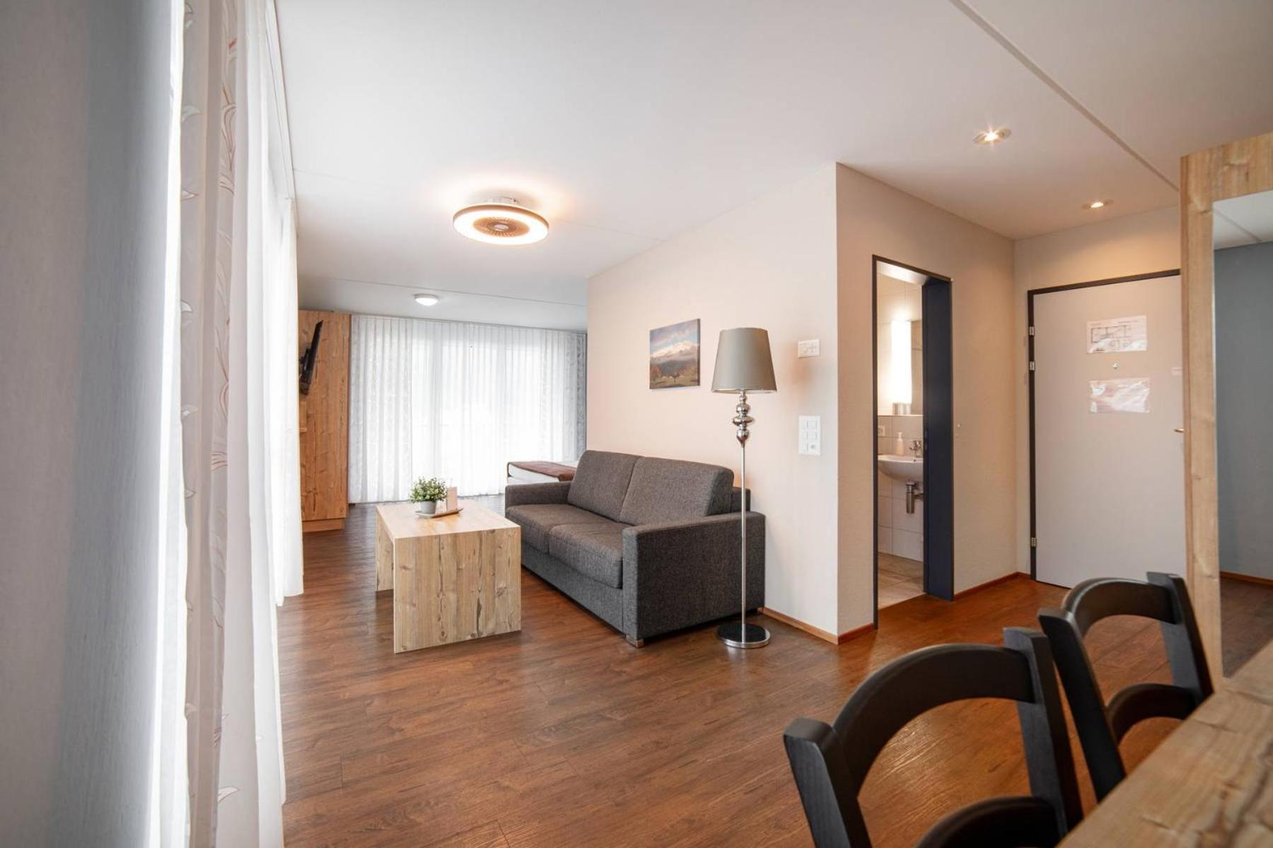 Wohntel - Wohnen Wie Im Hotel Sevelen Εξωτερικό φωτογραφία